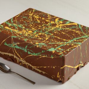 עוגת דובאי ענקית